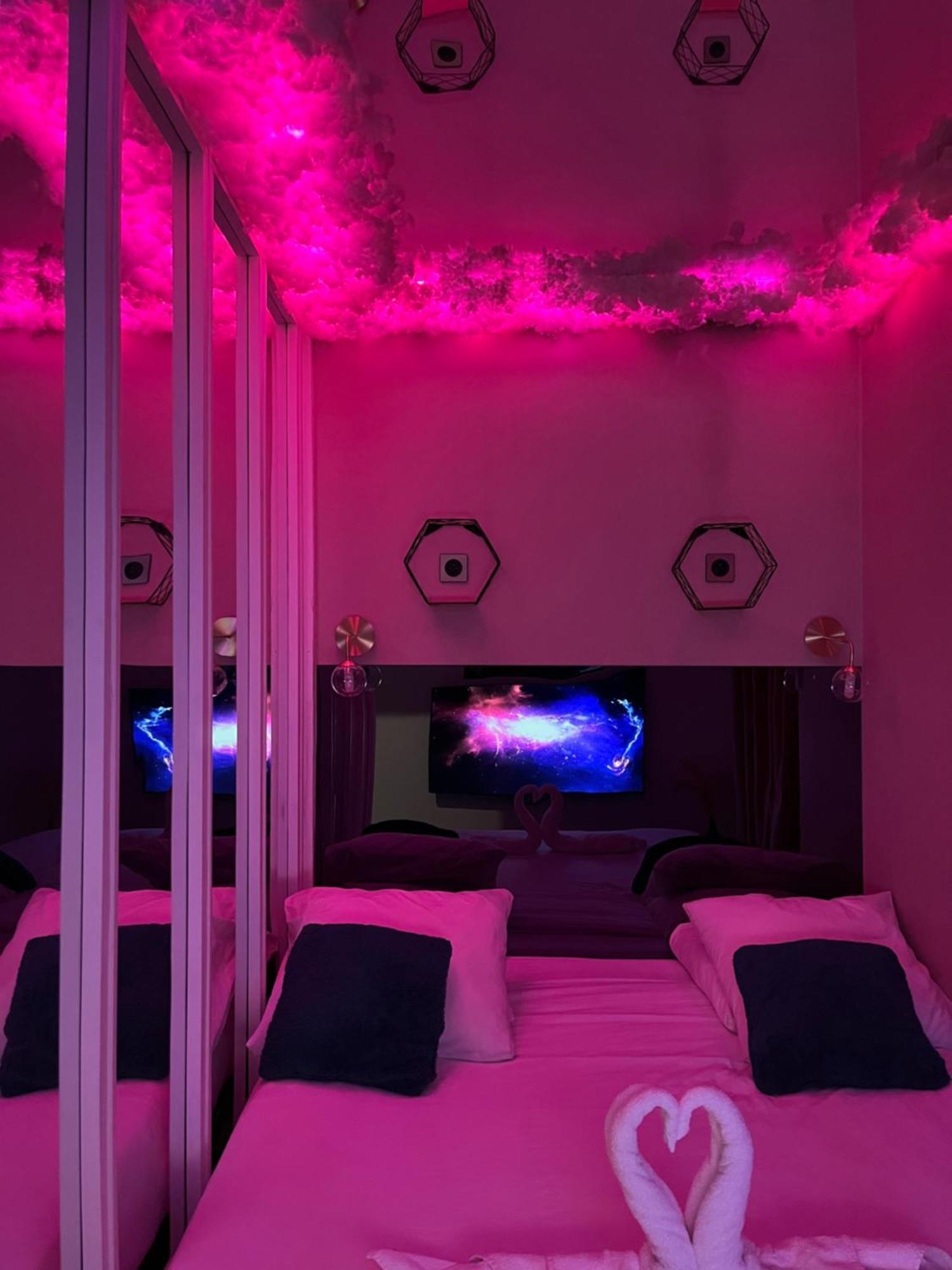 Le Blue Apartman Aubervilliers Kültér fotó